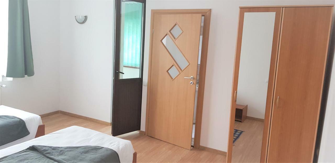 Ferienwohnung Coroian House Cluj-Napoca Exterior foto